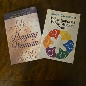The Power of a Praying Woman by Stormie Omartian - Purple Cover
